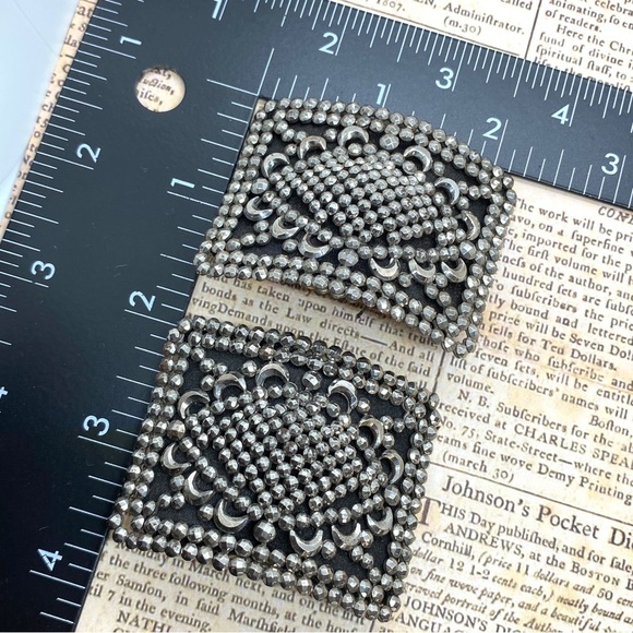 Vintage Pair HOLFAST Cut Steel Shoe Clips Victorian - Picture 6 of 8